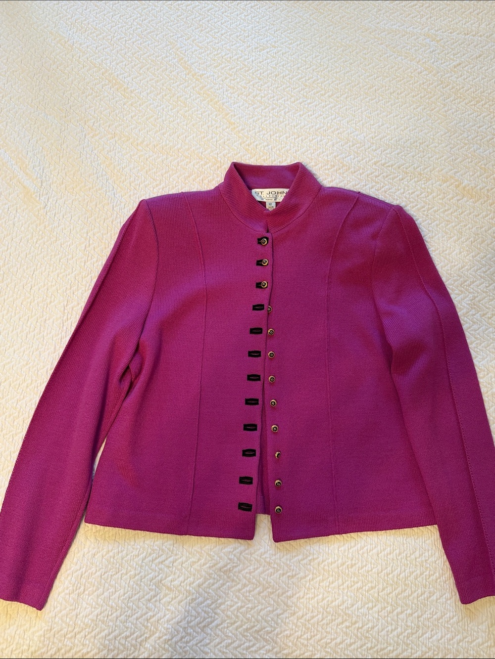 St. John Women's Fuchsia Knit Button Jacket